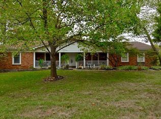 1579 Englebrook Dr, Ballwin, MO