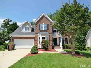 211 Tecumseh Ct, Raleigh, NC 27607