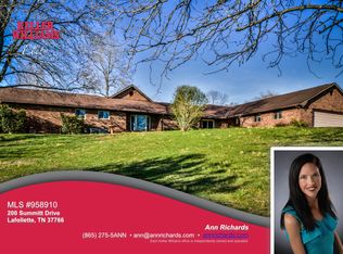 200 Summitt Dr, La Follette, TN 37766