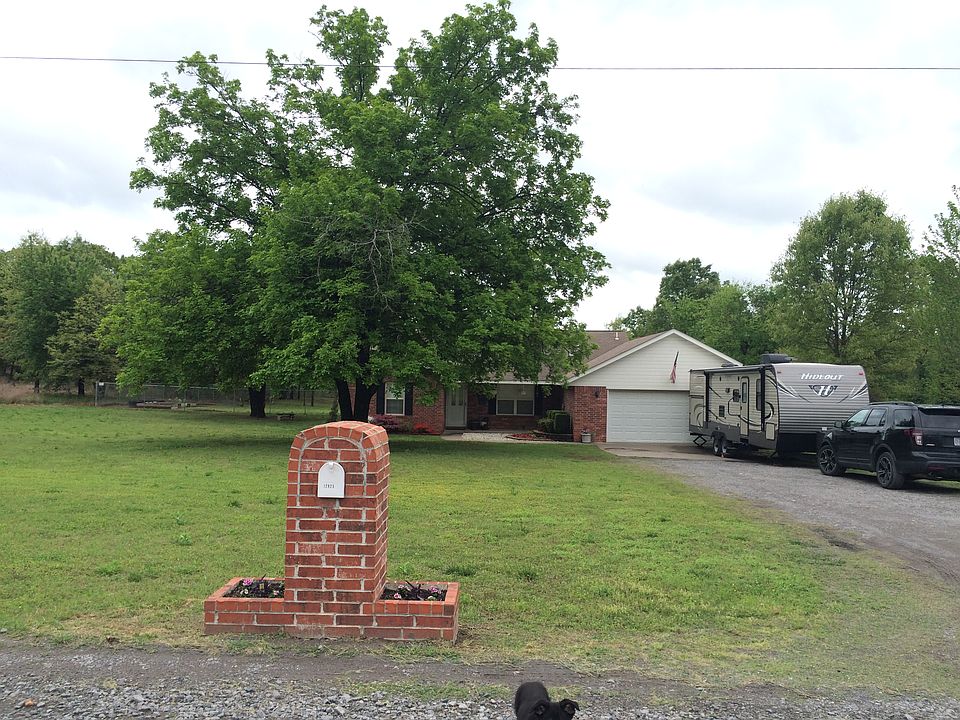2nd image of 12825 W Mossy Oak Ln