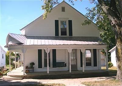 1st image of 307 Main St
