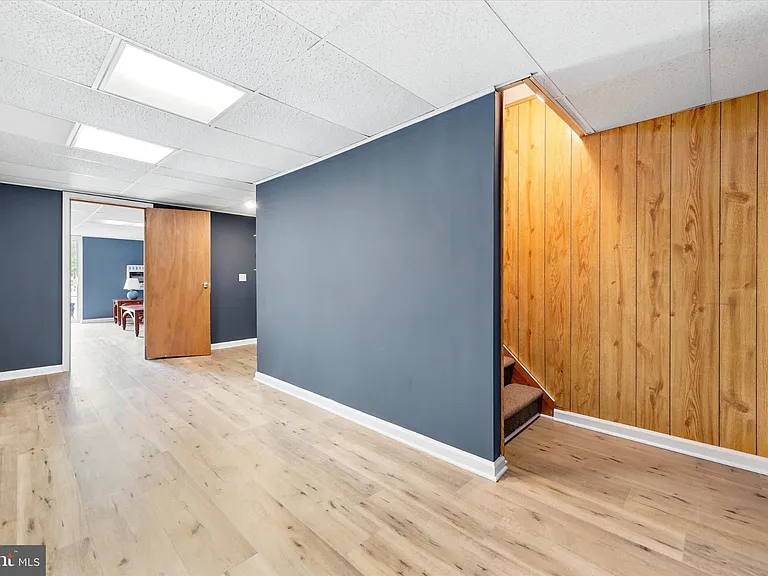 704 Keely St — Photo 14