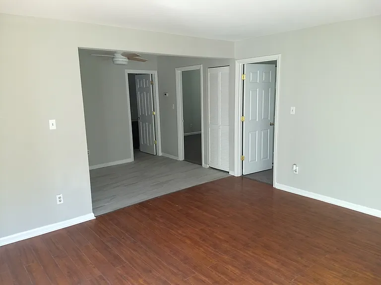 612 Germaine St #A — Photo 2