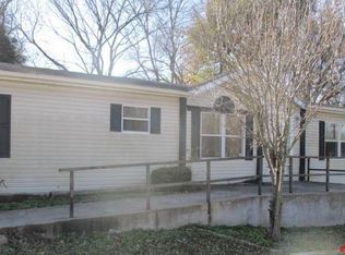 313 Rhodes Dr, Emory, TX 75440