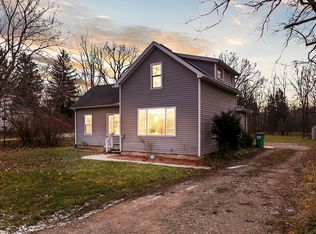 805 W Lawrence Ave, Charlotte, MI 48813