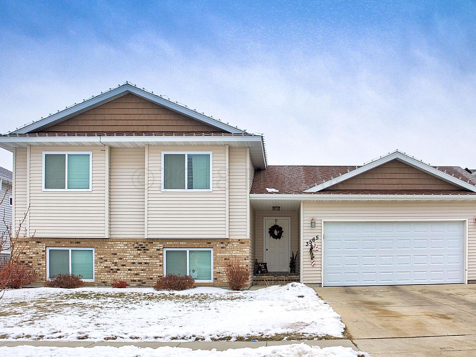 1st image of 3565 8th St E