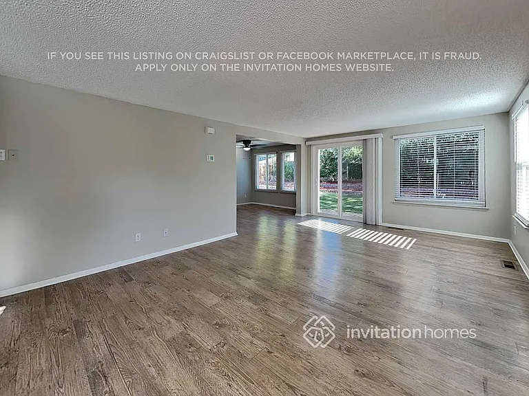 22320 E Princeton Dr — Photo 6