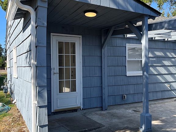 4th image of 614 161st Street S