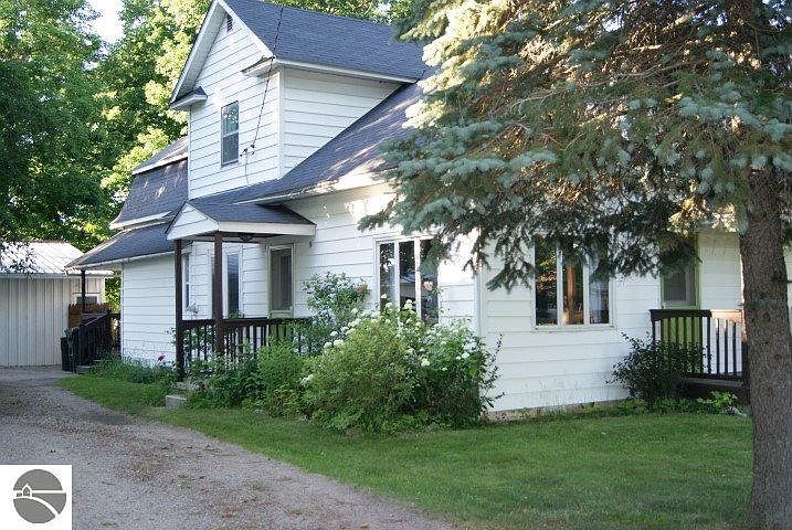 1st image of 309 E Euclid St