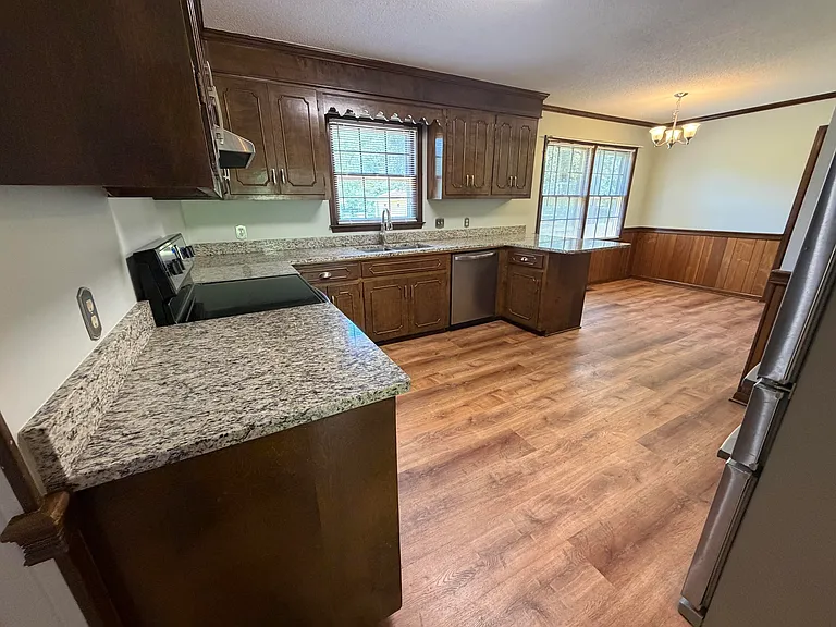 50 Aubrey Cir — Photo 5