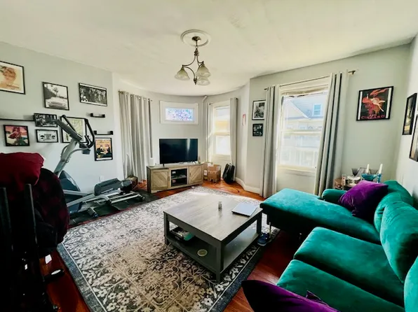 28 Clarkson St #2, Boston, MA 02125