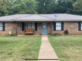 1912 Old Nacogdoches Rd, Henderson, TX 75654