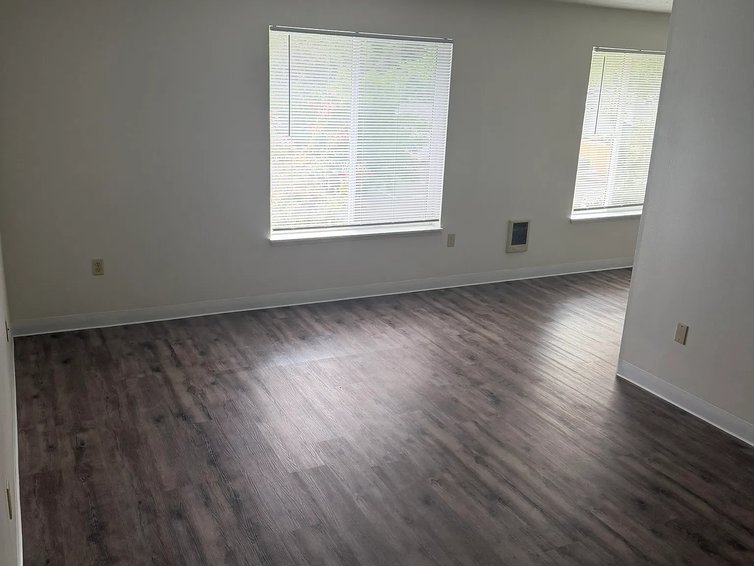 8950 SE 79th Pl — Photo 3