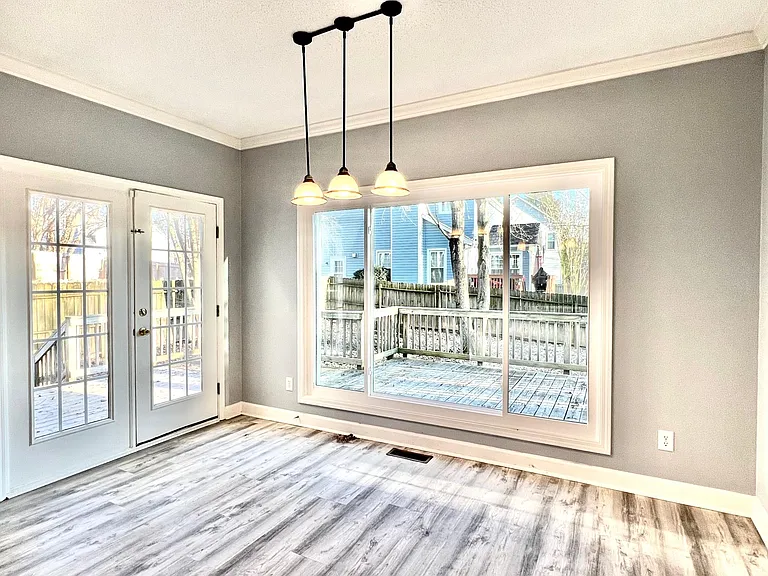 3243 Cheswick Dr — Photo 3