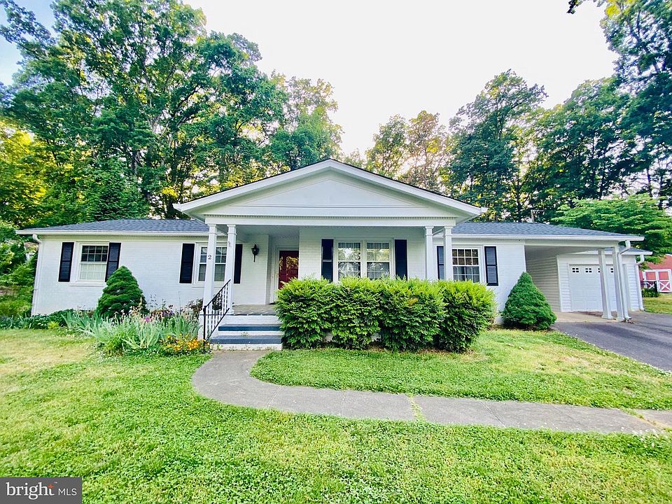 1st image of 2 Barksdale Ct