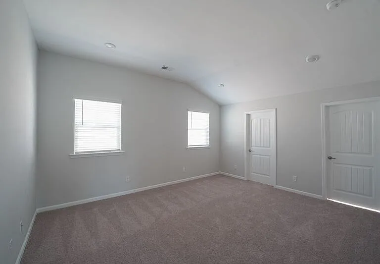 257 Brookline Dr — Photo 12