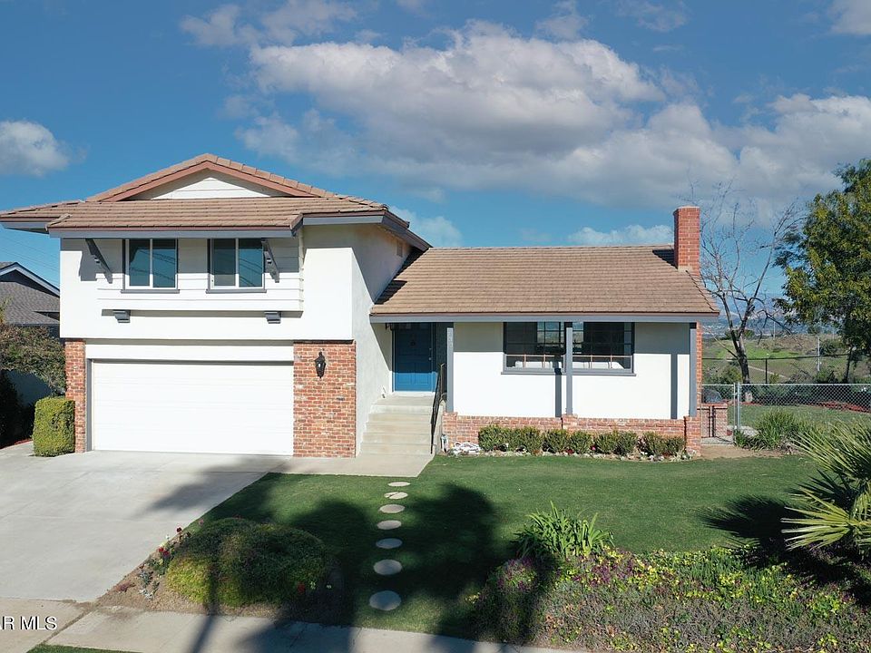 1st image of 733 E Calle Punta