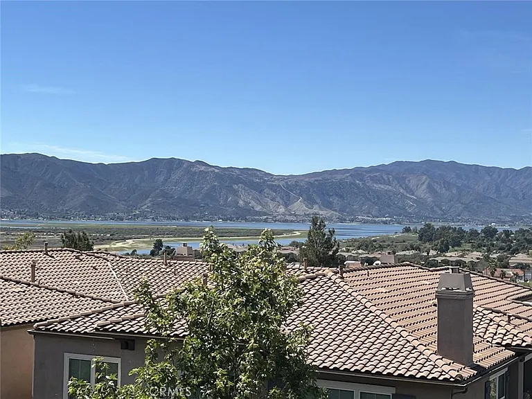15329 Oak Tree Dr — Photo 44
