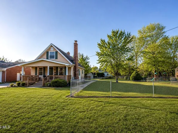 711 Sawyer Rd, Toledo, OH 43615