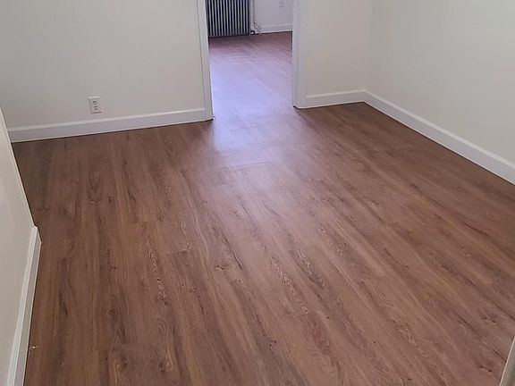 2nd image of 2441 Tiemann Ave Floor 2
