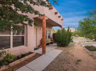 6104 Monte Verde Pl, Santa Fe, NM 87507