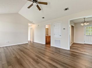 105 Cecilia St, Bay Saint Louis, MS 39520