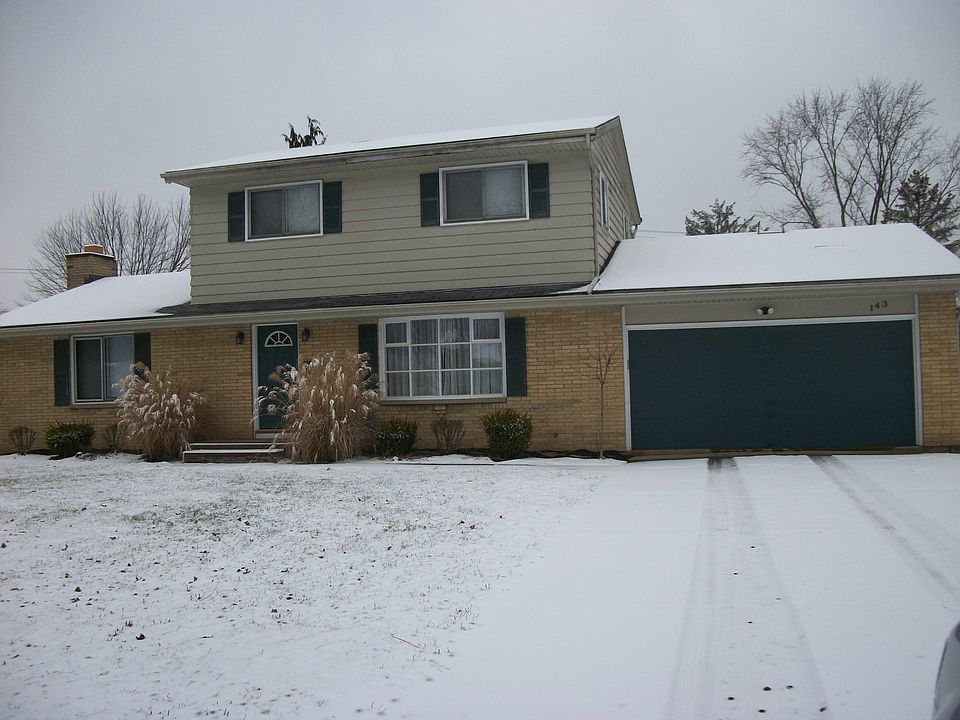1st image of 143 Rainbow Dr