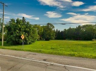 5666 Auburn Rd, Shelby Township, MI 48317