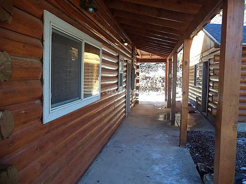 2nd image of 686 S Mountain View Ln
