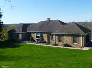 33 Cobblewood Rd, Blairstown, NJ 07825