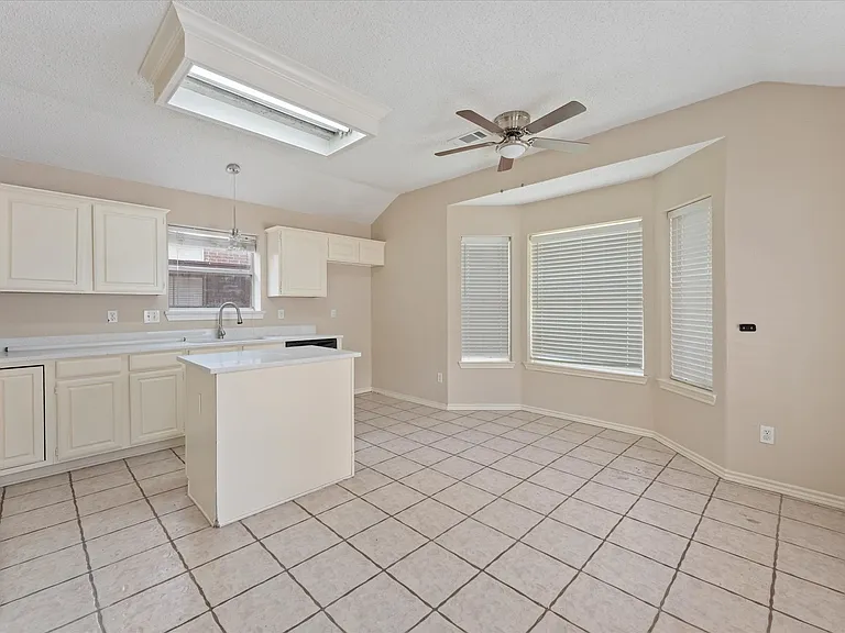 11900 Port Rd — Photo 26