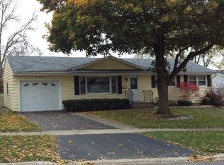 525 Elden Dr, Cary, IL 60013