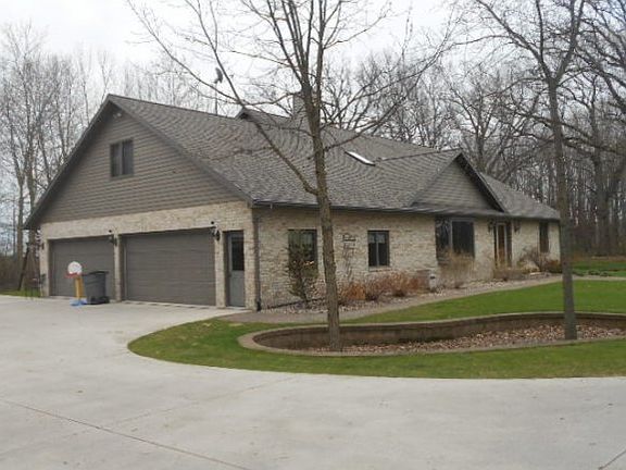 Concrete Driveway, 4 Car Att