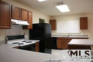 5th image of 10102 Silver Park