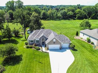 19326 Country Creek Ct, Goshen, IN 46528