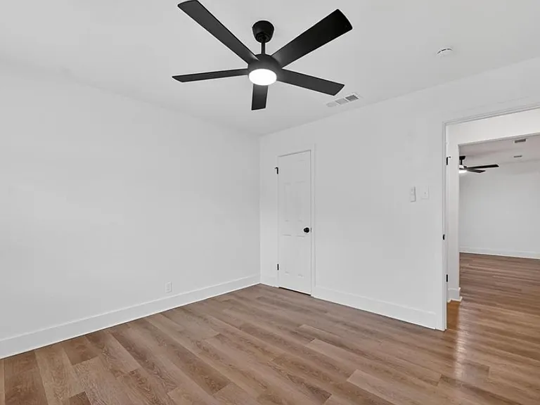 10404 Joaquin Dr #10402 — Photo 8