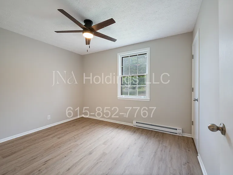 5505 Eulala Dr — Photo 10