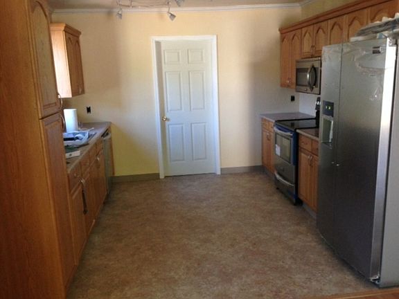 3rd image of 4044 Frieda Ave
