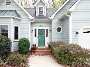 7007 Chapparall Ln, Charlotte, NC 28215