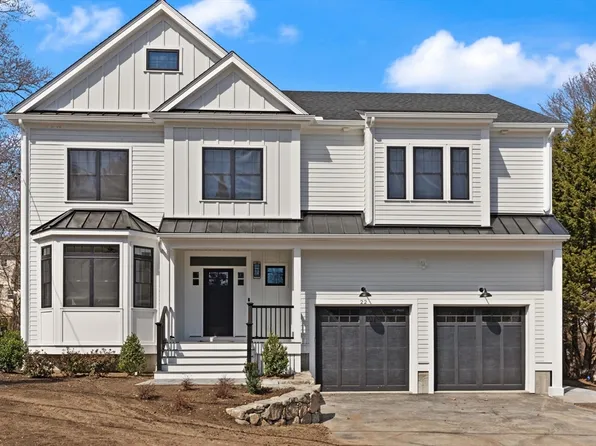 22 Standish Ln, Winchester, MA 01890