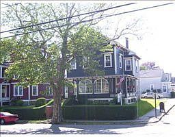 2nd image of 258 Broadway None