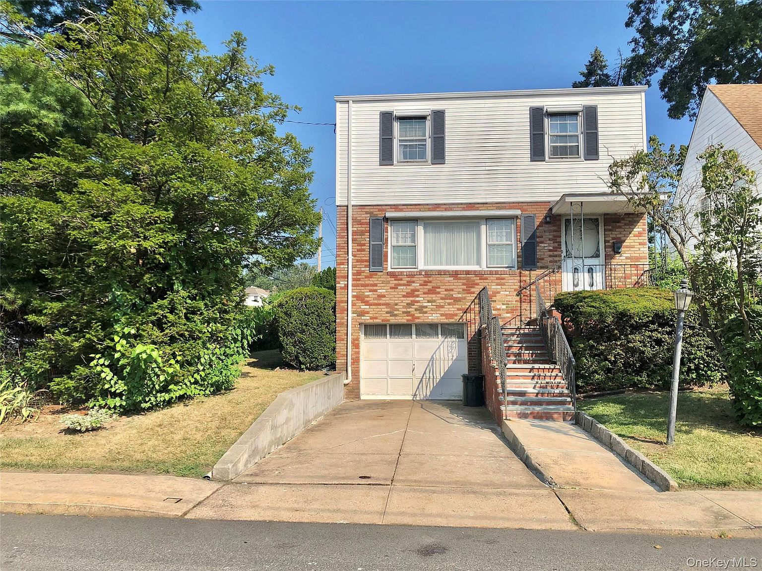 92 Westerly St, Yonkers, NY 10704 | Compass, image size:1536x1152