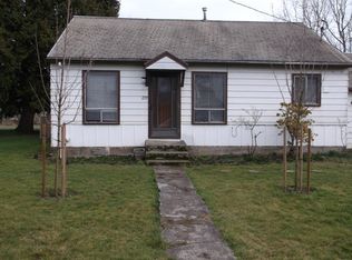 239 NE Ash St, Sheridan, OR