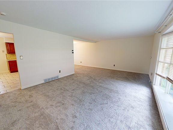 3rd image of 6155 Saint Joseph Dr