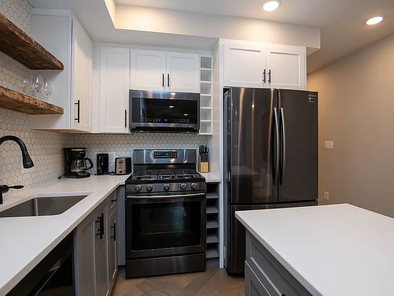 1457 Girard St NW #1 — Photo 6