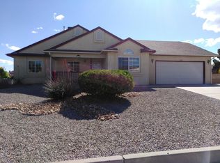 7428 Mackenzie Dr NE, Rio Rancho, NM 87144