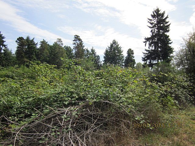 2nd image of 100 C St