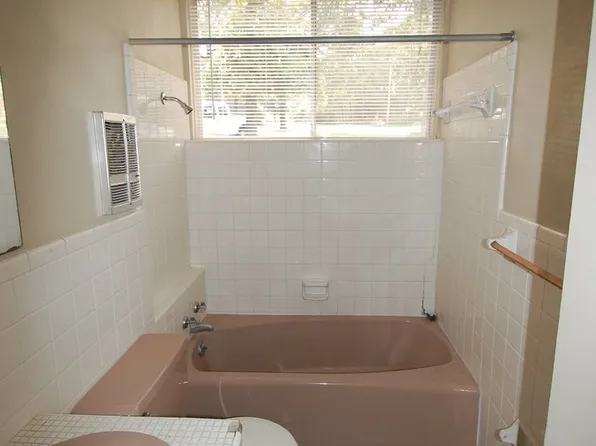 4306 N Locust, 4306 N Locust St APT B, North Little Rock, AR 72116