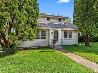 2704 E High St, Davenport, IA 52803