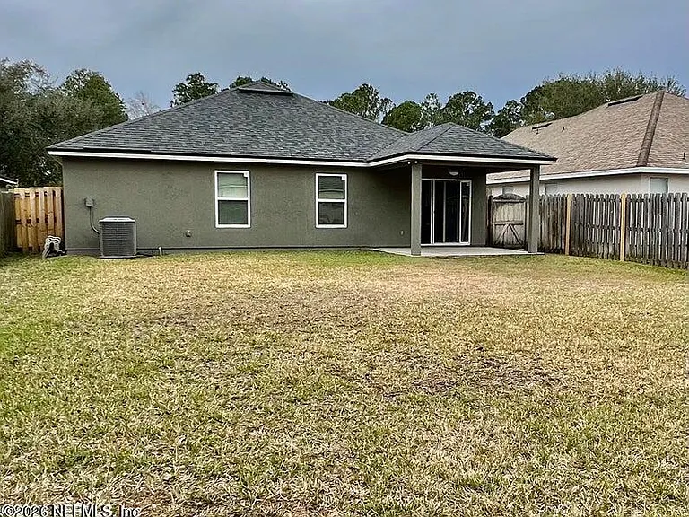 4198 Victoria Lakes Dr W — Photo 23